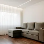 G 0.7 - G.Oogle Nest Smart House