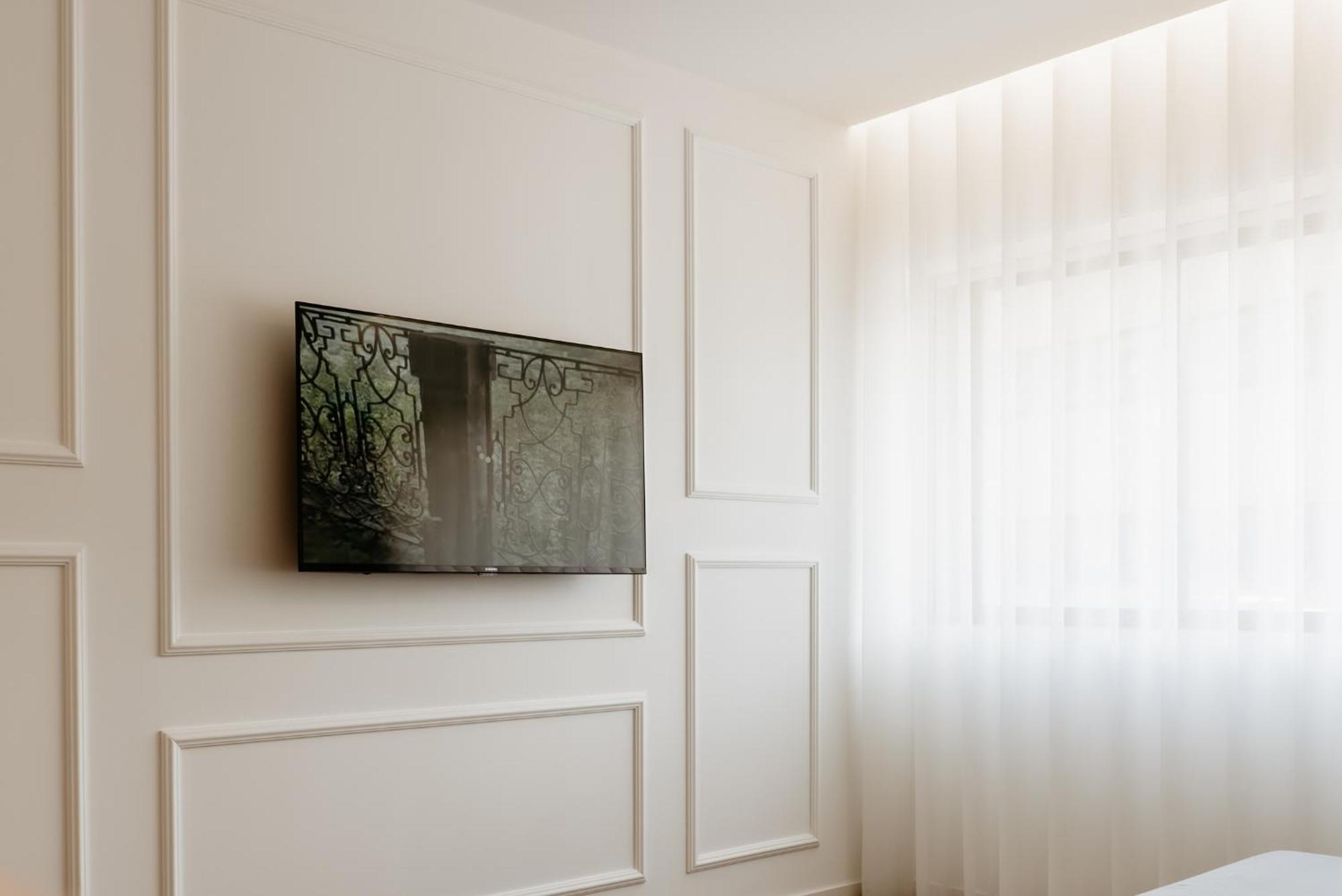 G 0.7 - G.oogle Nest Smart House * Braga